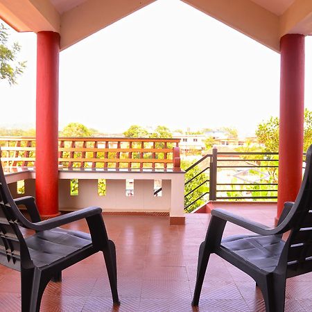 Coorg Girinivas Deluxe Homestay-Wi-Fi Madikeri Buitenkant foto