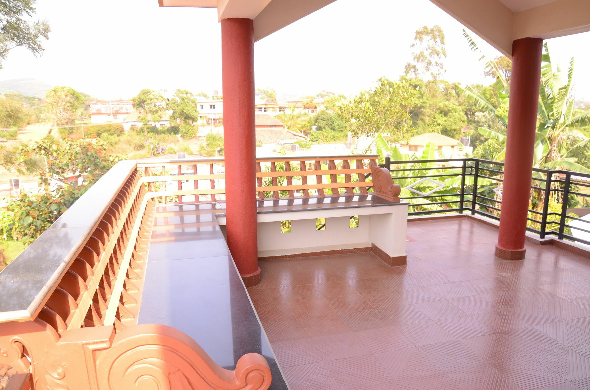 Coorg Girinivas Deluxe Homestay-Wi-Fi Madikeri Buitenkant foto